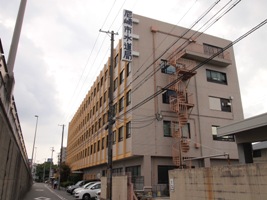 写真：尼崎市水道局庁舎