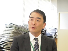 写真：大久保副所長