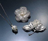 写真：銀線細工