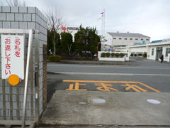 一時停止ライン及び「止まれ」表示