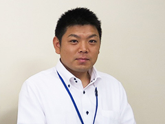職員厚生課主査の古川 智志氏