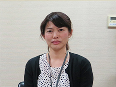 保健師の粥川 英代氏