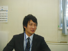 写真：紺野主事